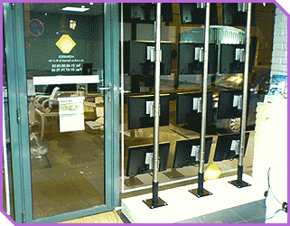 Vitrine multimedia immobilier Cosmosoft Mod&egrave;le 12 &eacute;crans